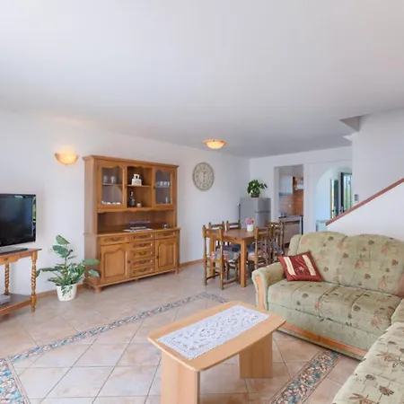 Pied-a-terre-1 By Interhome