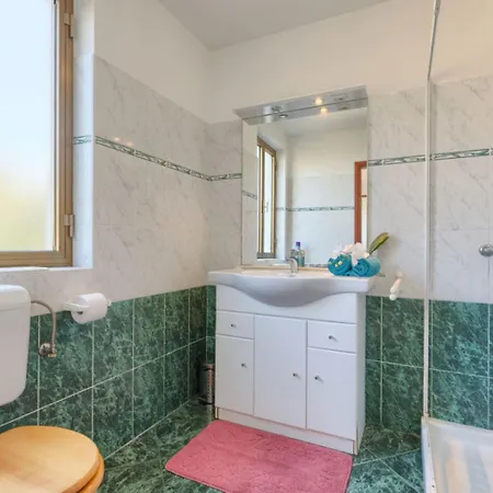 Pied-a-terre-1 By Interhome