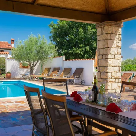 Σπίτι διακοπών Pied-a-terre-1 By Interhome *